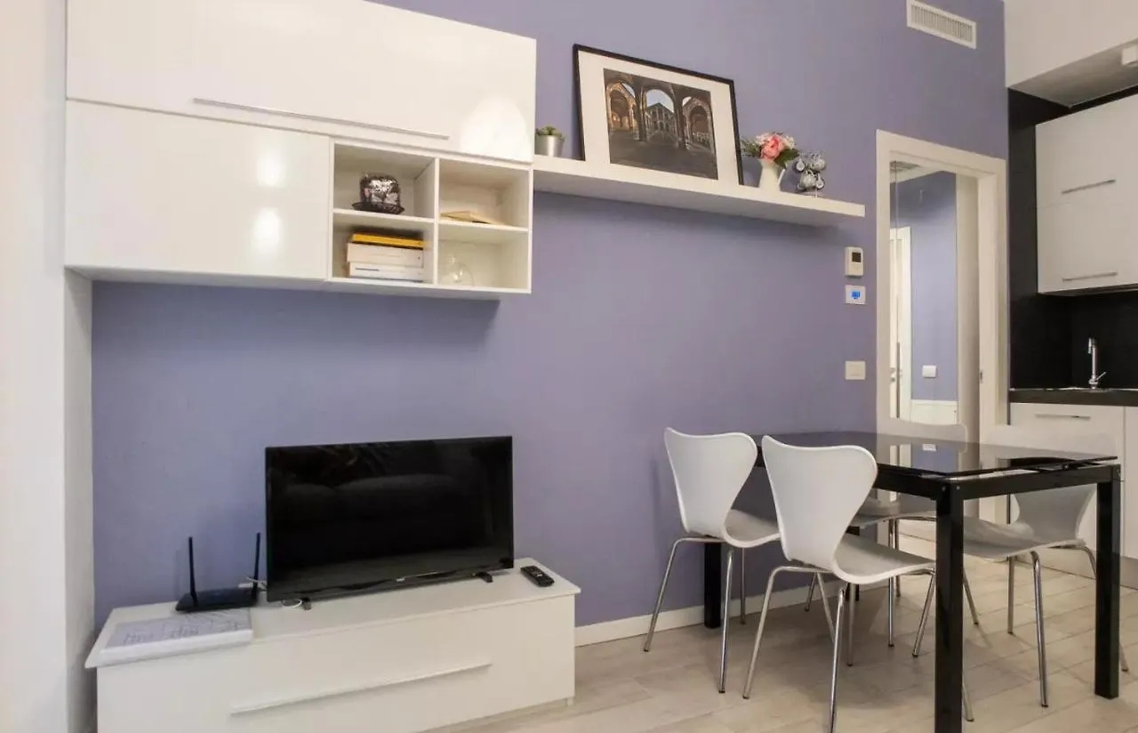 Modern Apartment In Milan 0*,  Italy